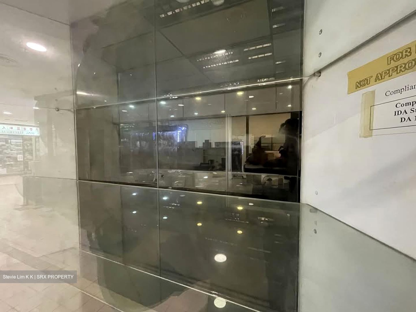 Sim Lim Tower (D8), Shop House #613723391